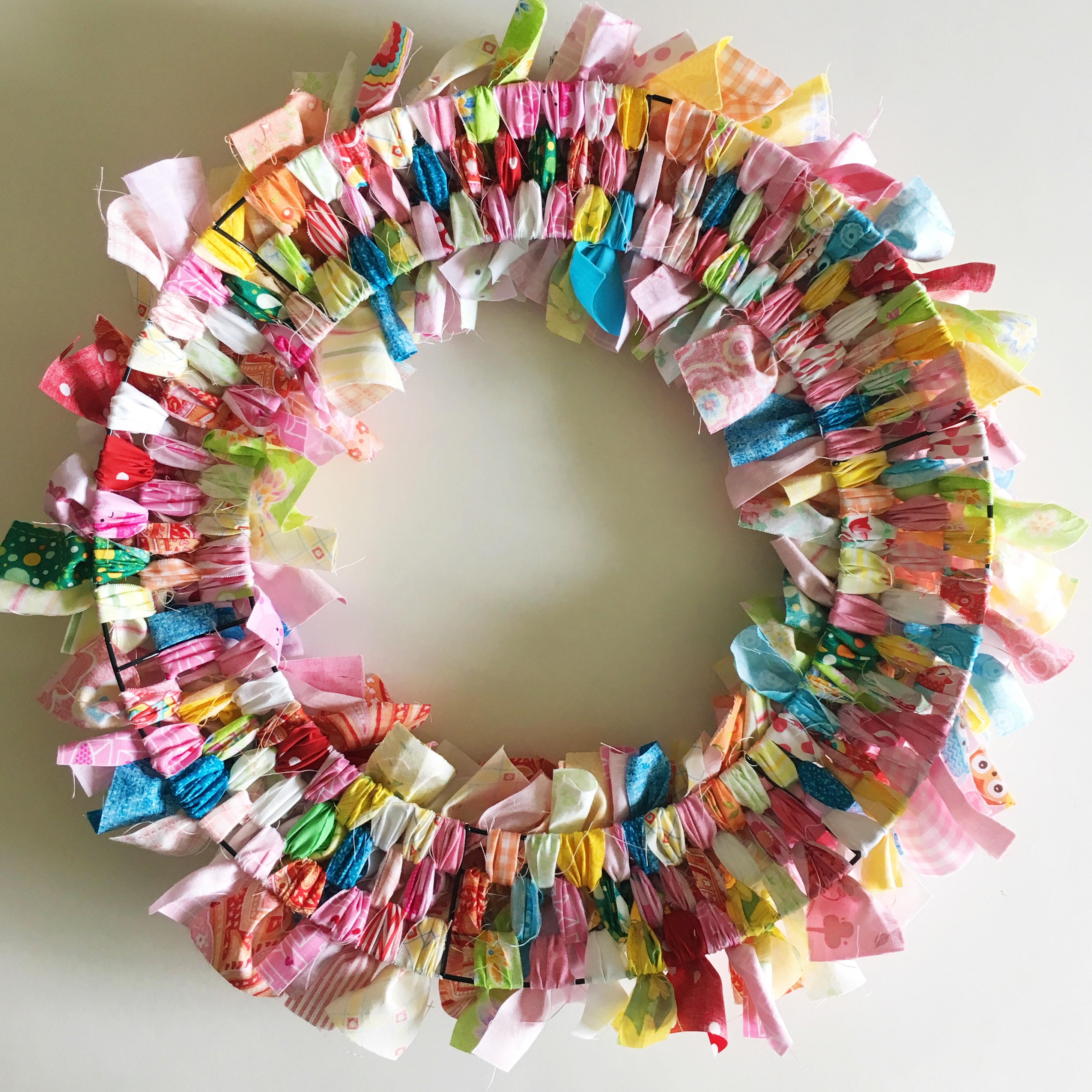 How To Make A Rag Wreath - Simple Simon And Company